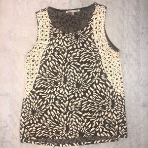 Black and white floral tank